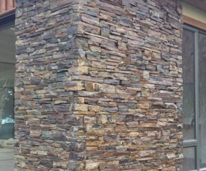 natural stone pillar - strip-wall design